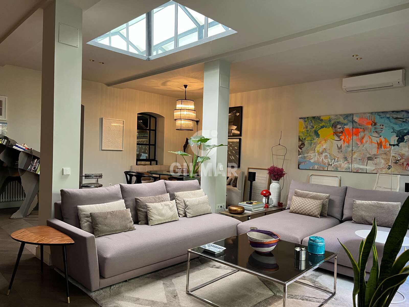 Property slider Gilmar