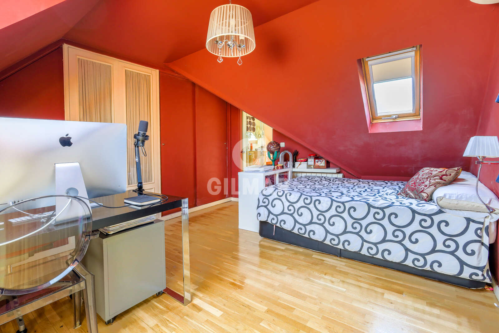 Property slider Gilmar