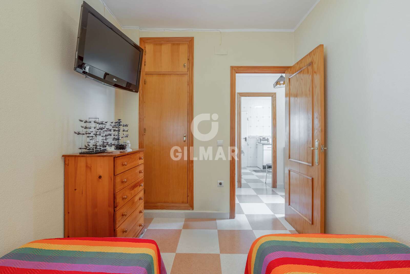 Property slider Gilmar