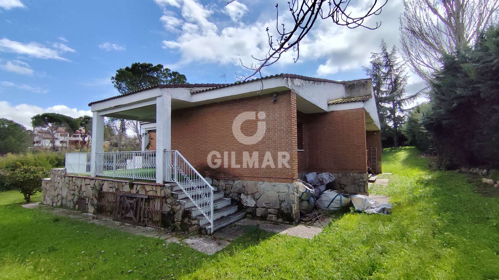 Property slider Gilmar