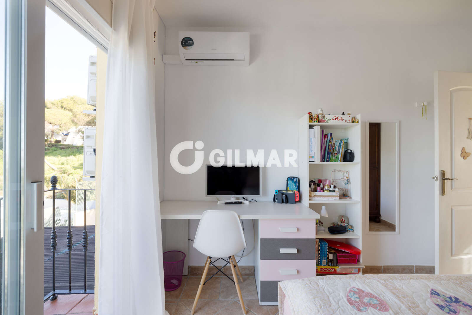Property slider Gilmar