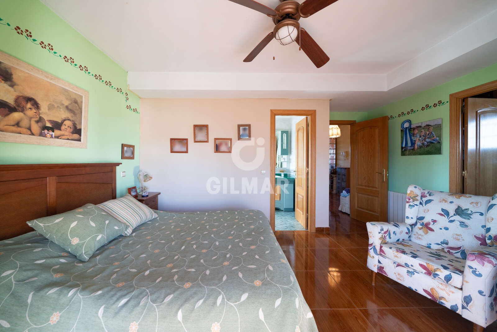 Property slider Gilmar