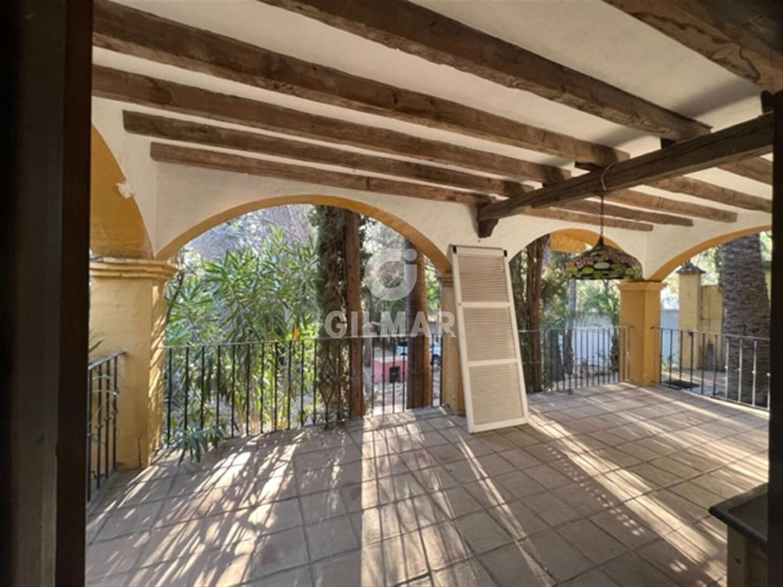 Property slider Gilmar