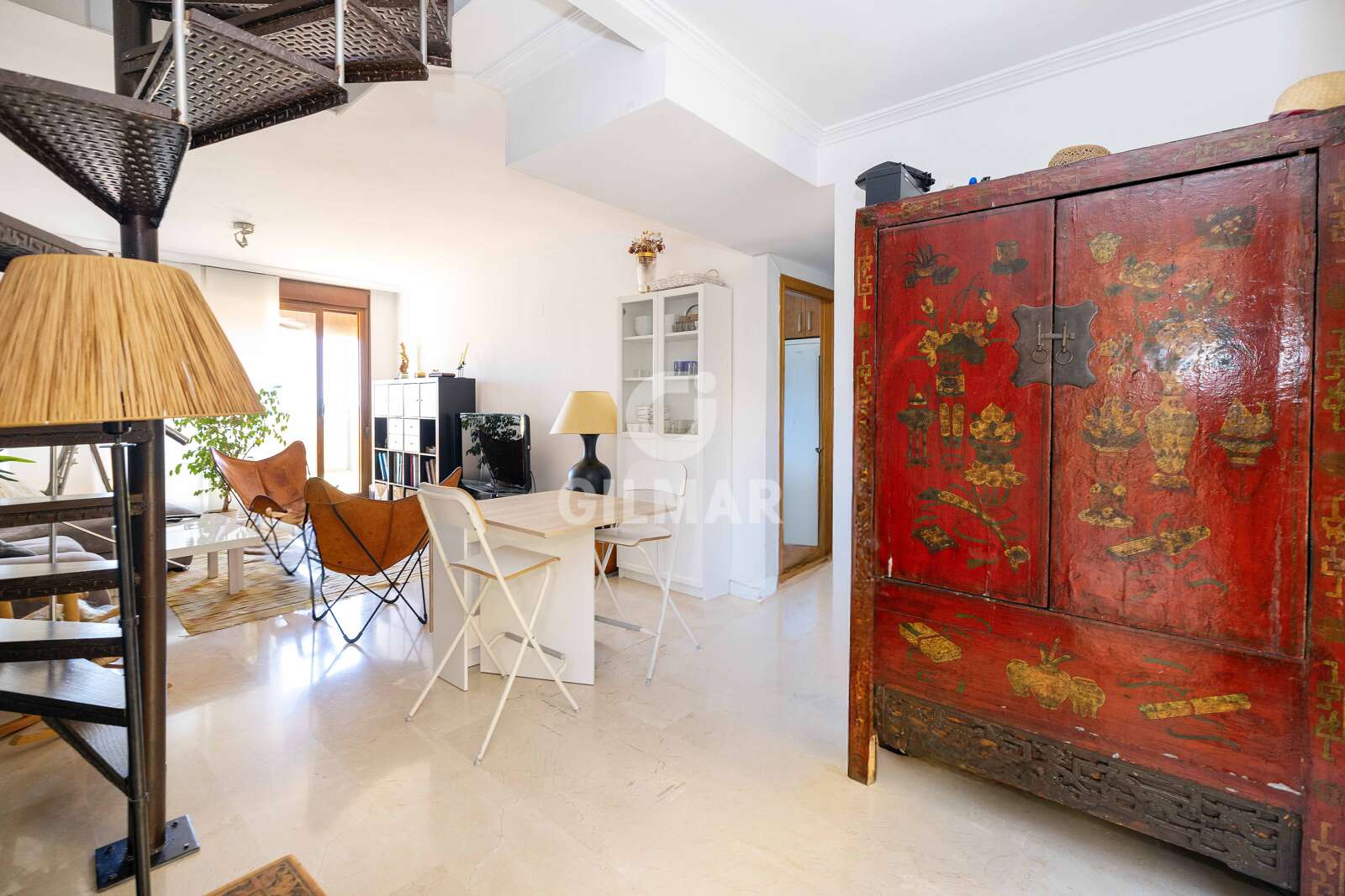 Property slider Gilmar