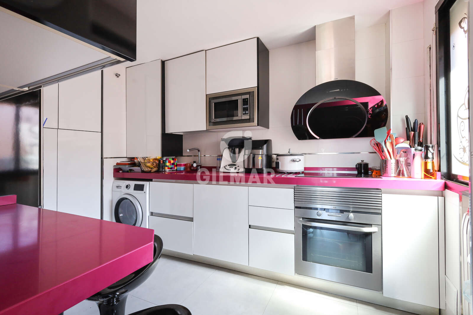 Property slider Gilmar