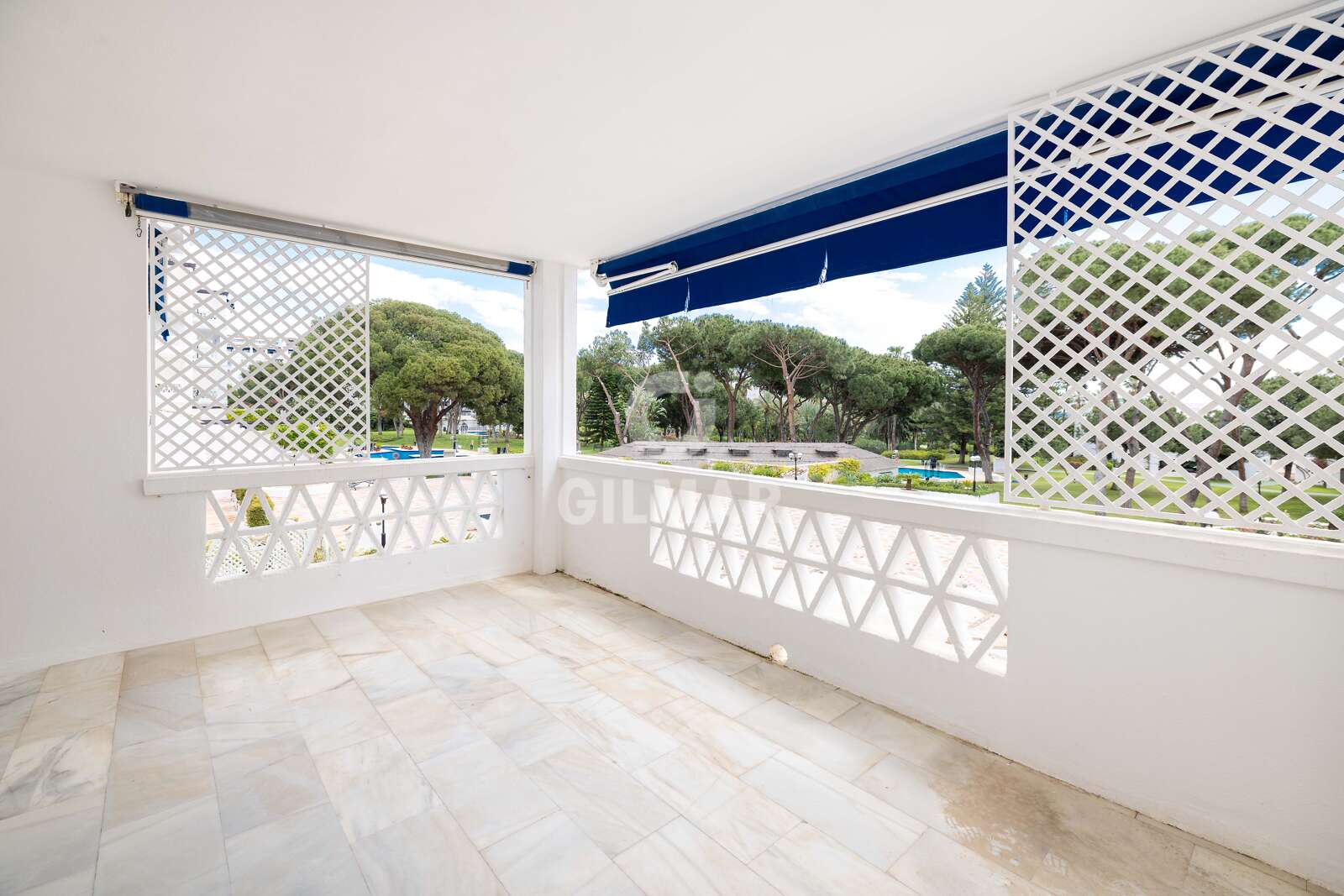 Property slider Gilmar