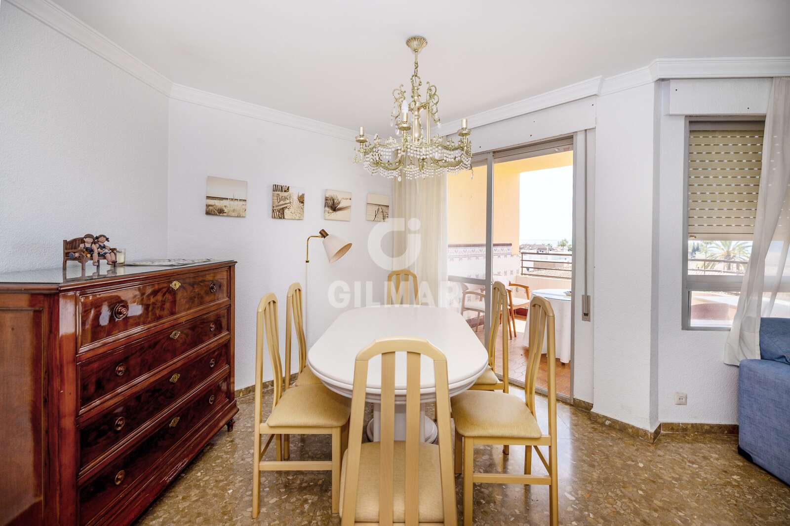 Property slider Gilmar