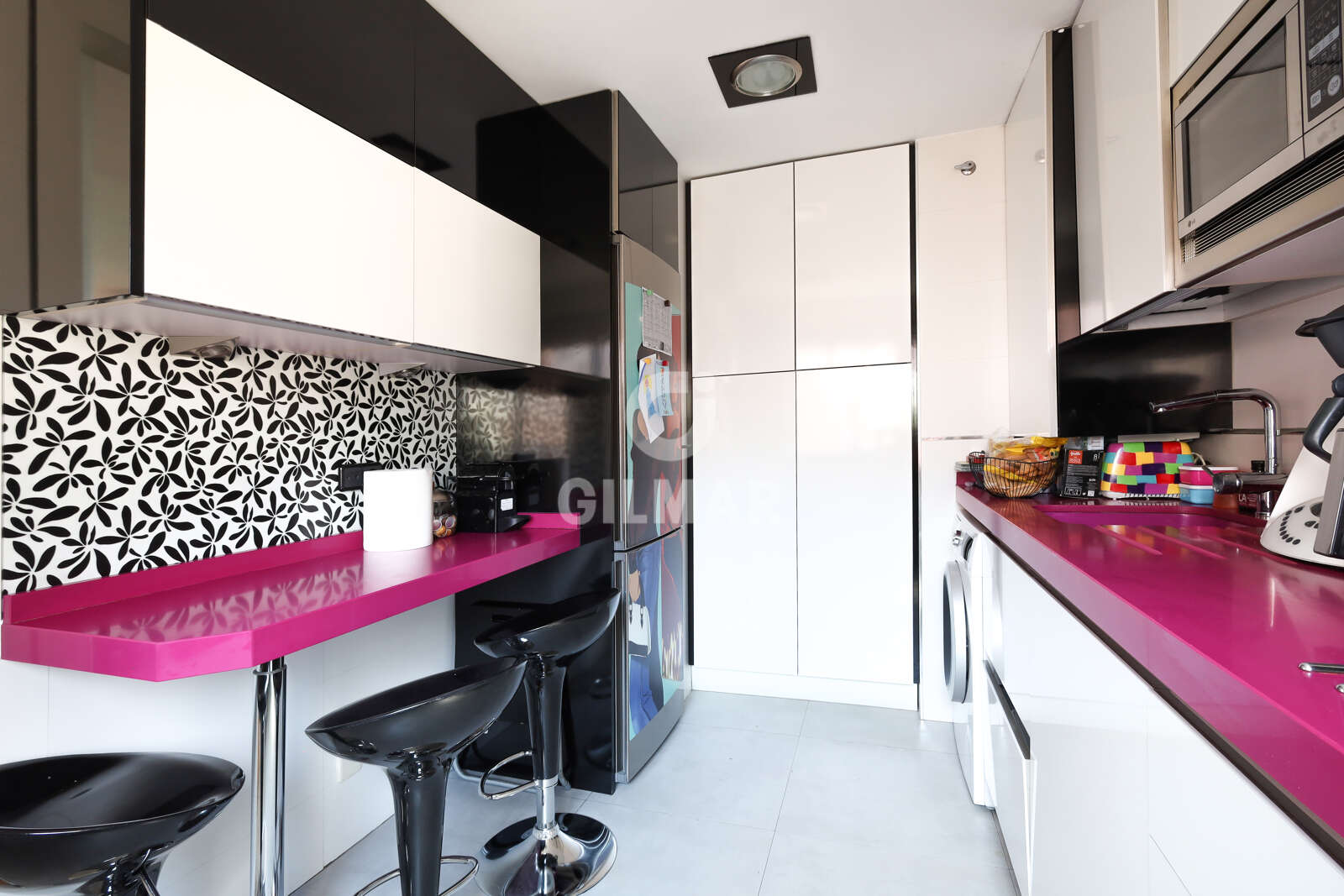 Property slider Gilmar