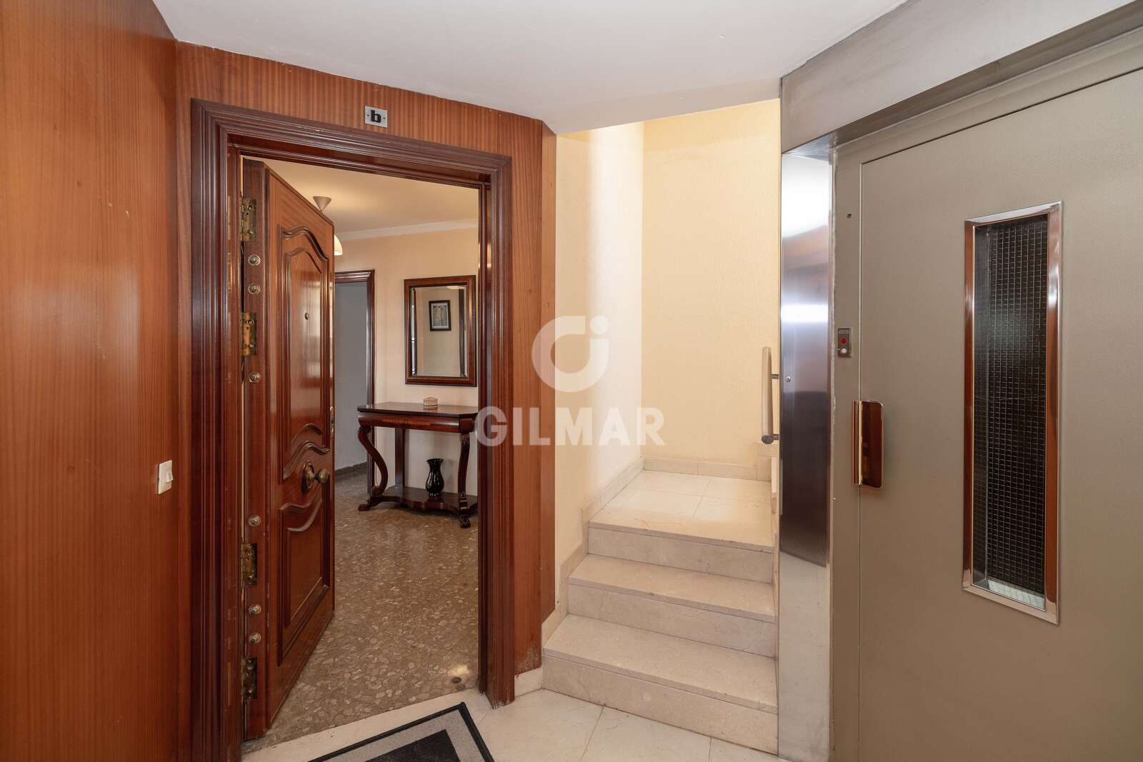 Property slider Gilmar