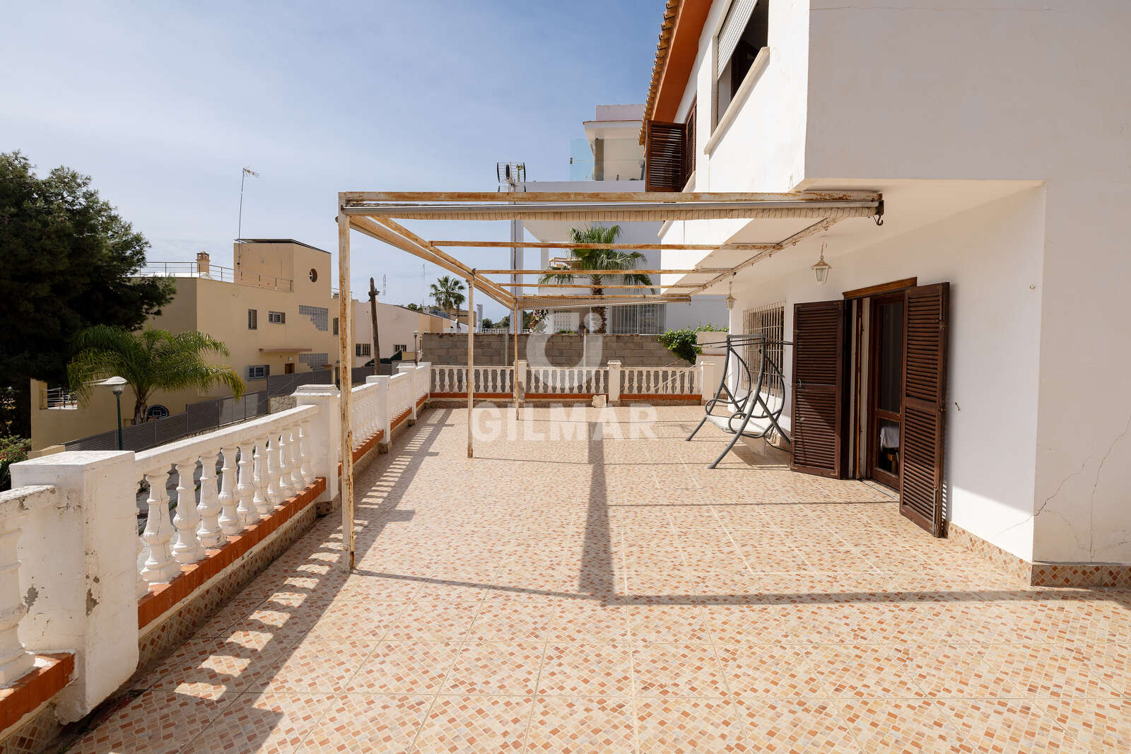 Property slider Gilmar