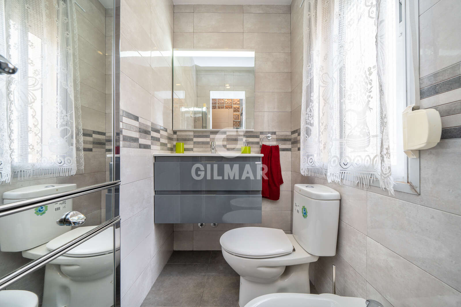 Property slider Gilmar
