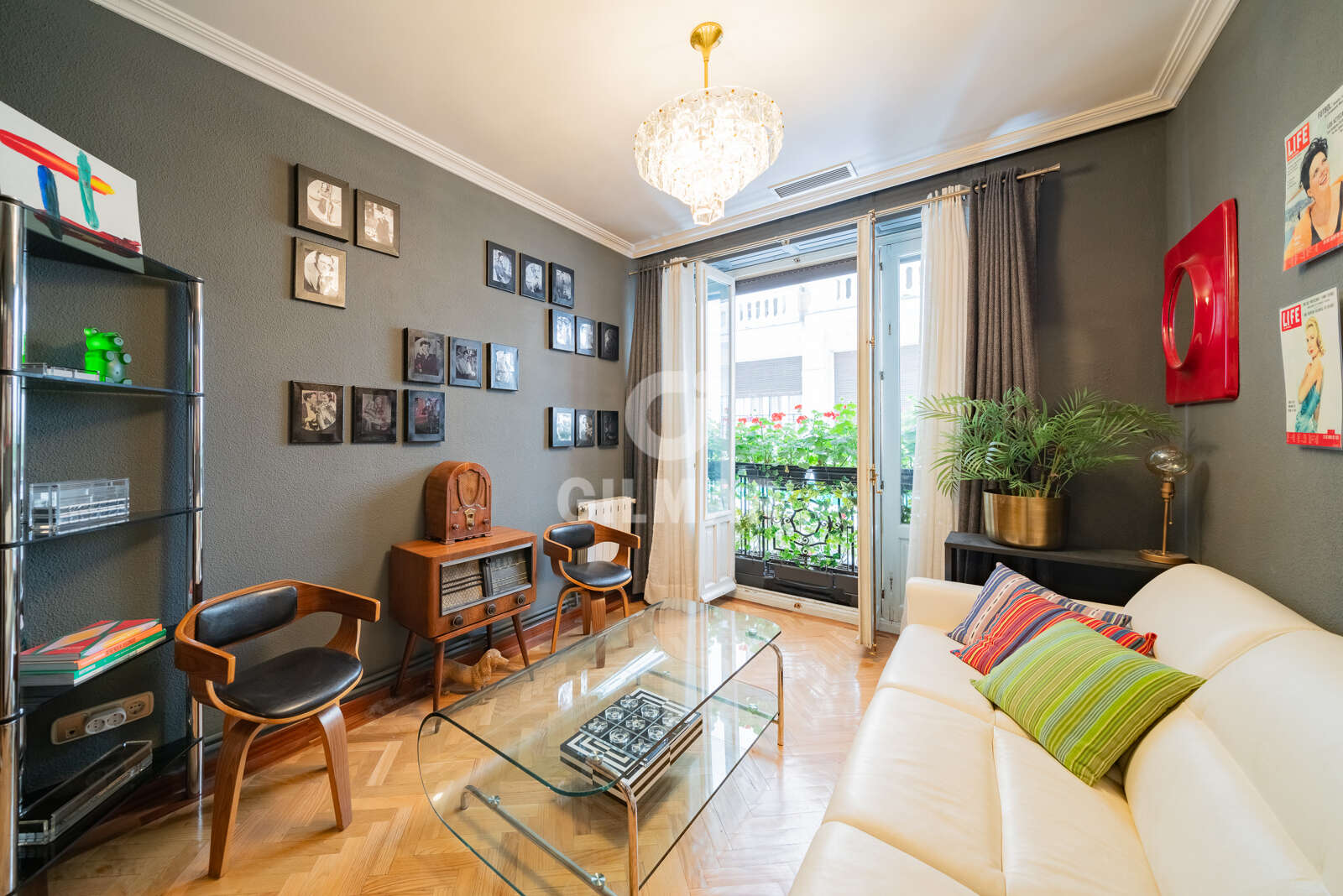 Property slider Gilmar