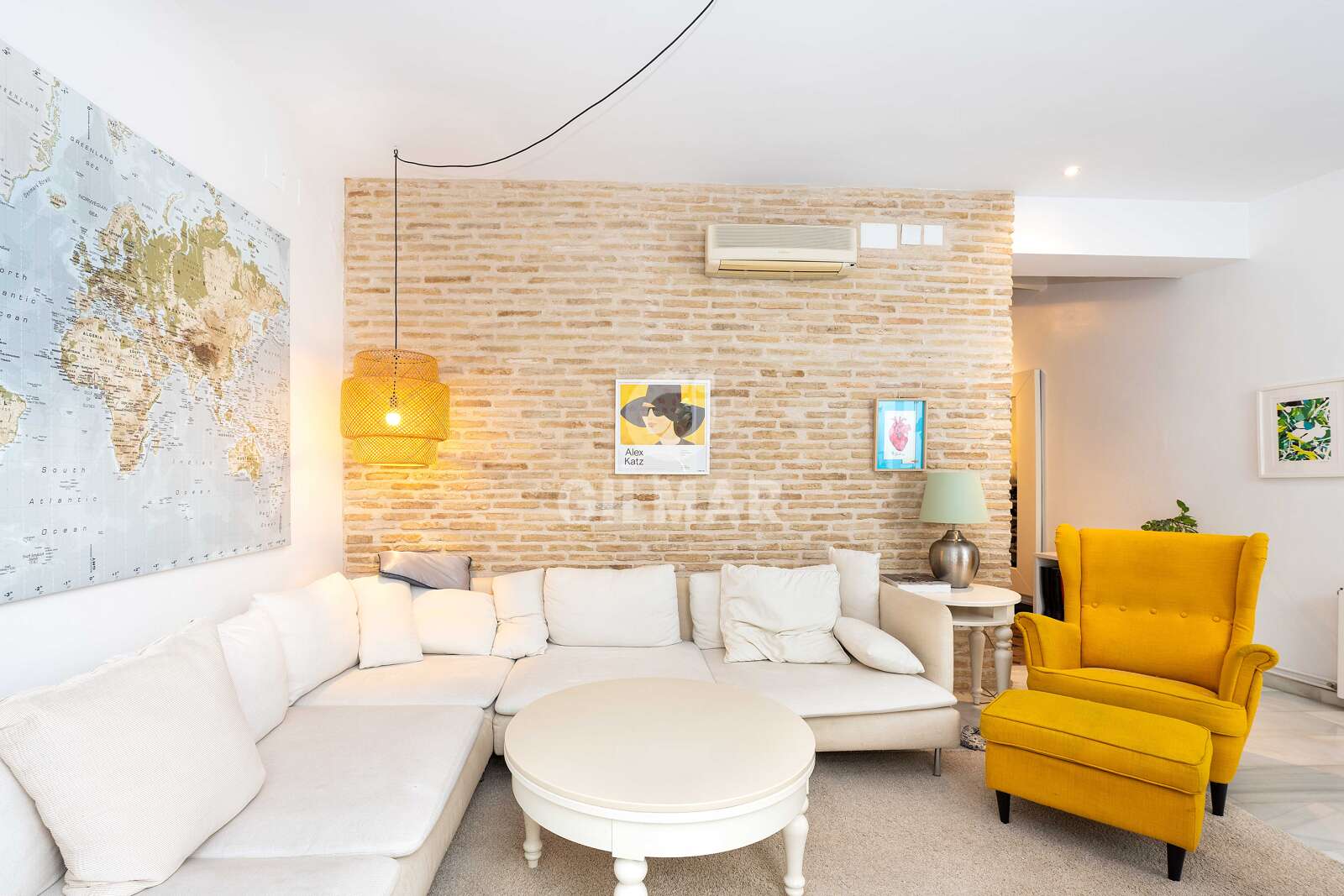 Property slider Gilmar