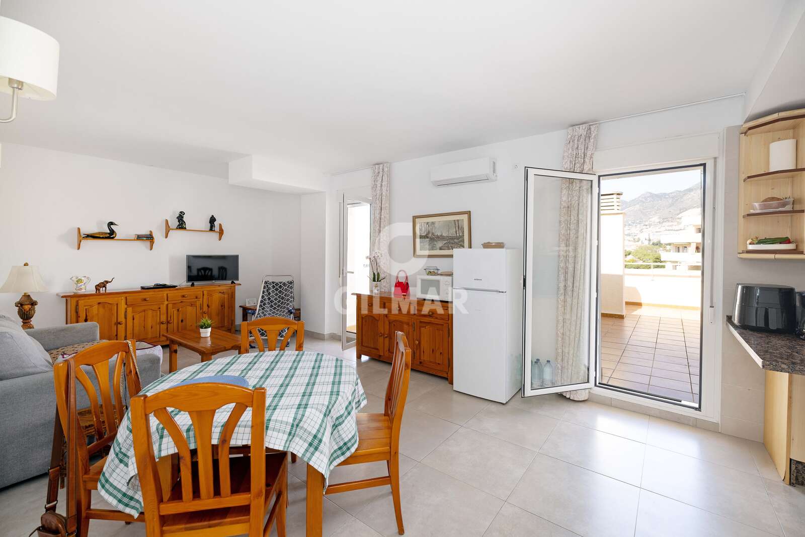 Property slider Gilmar
