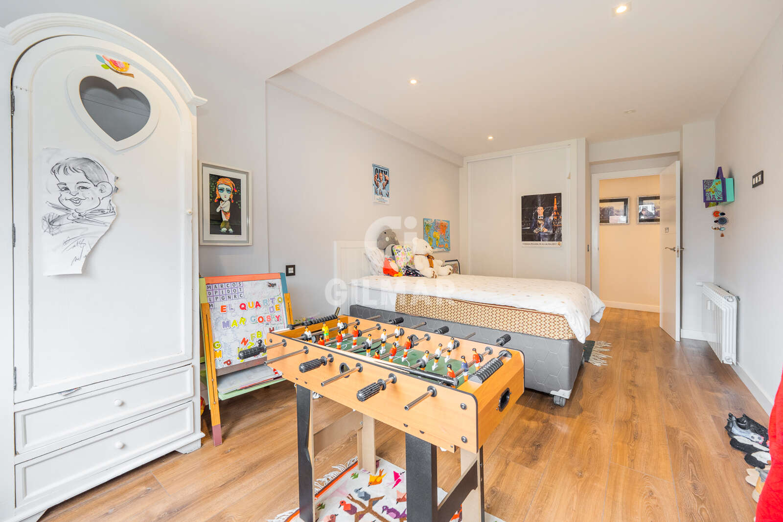 Property slider Gilmar