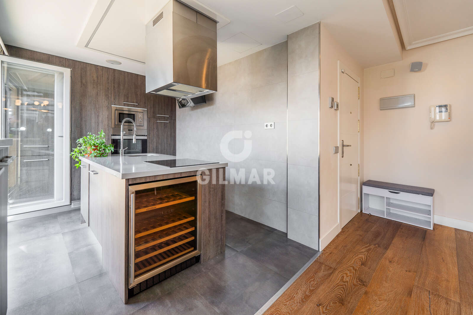 Property slider Gilmar