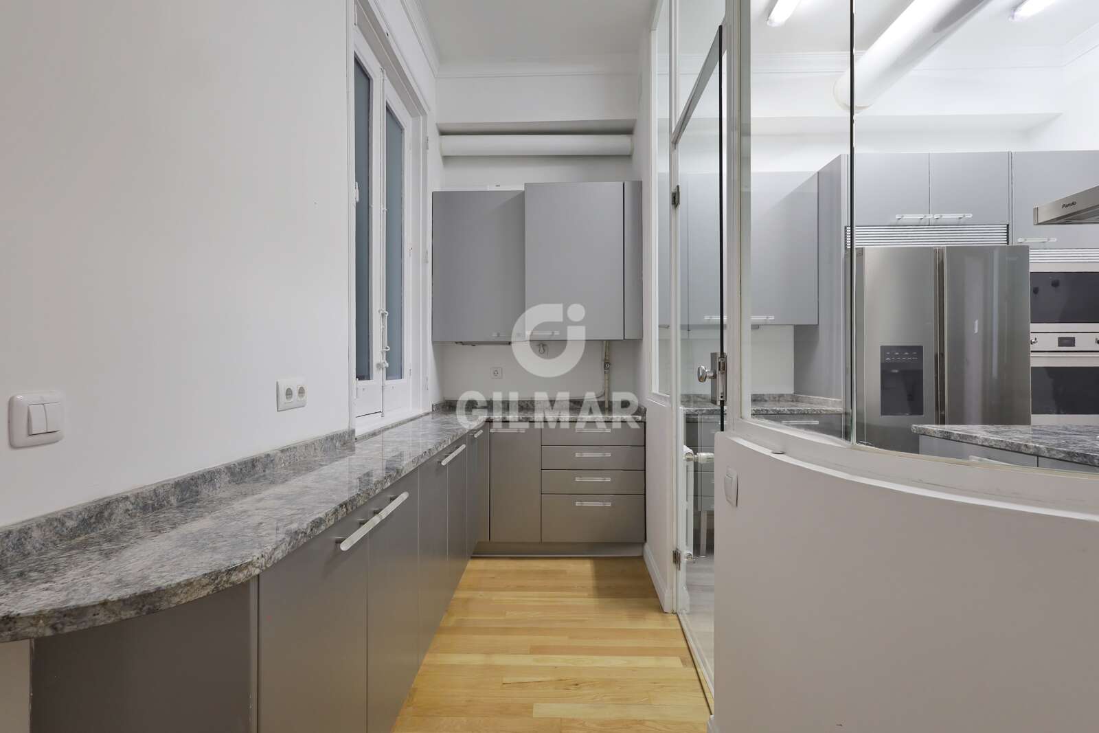 Property slider Gilmar