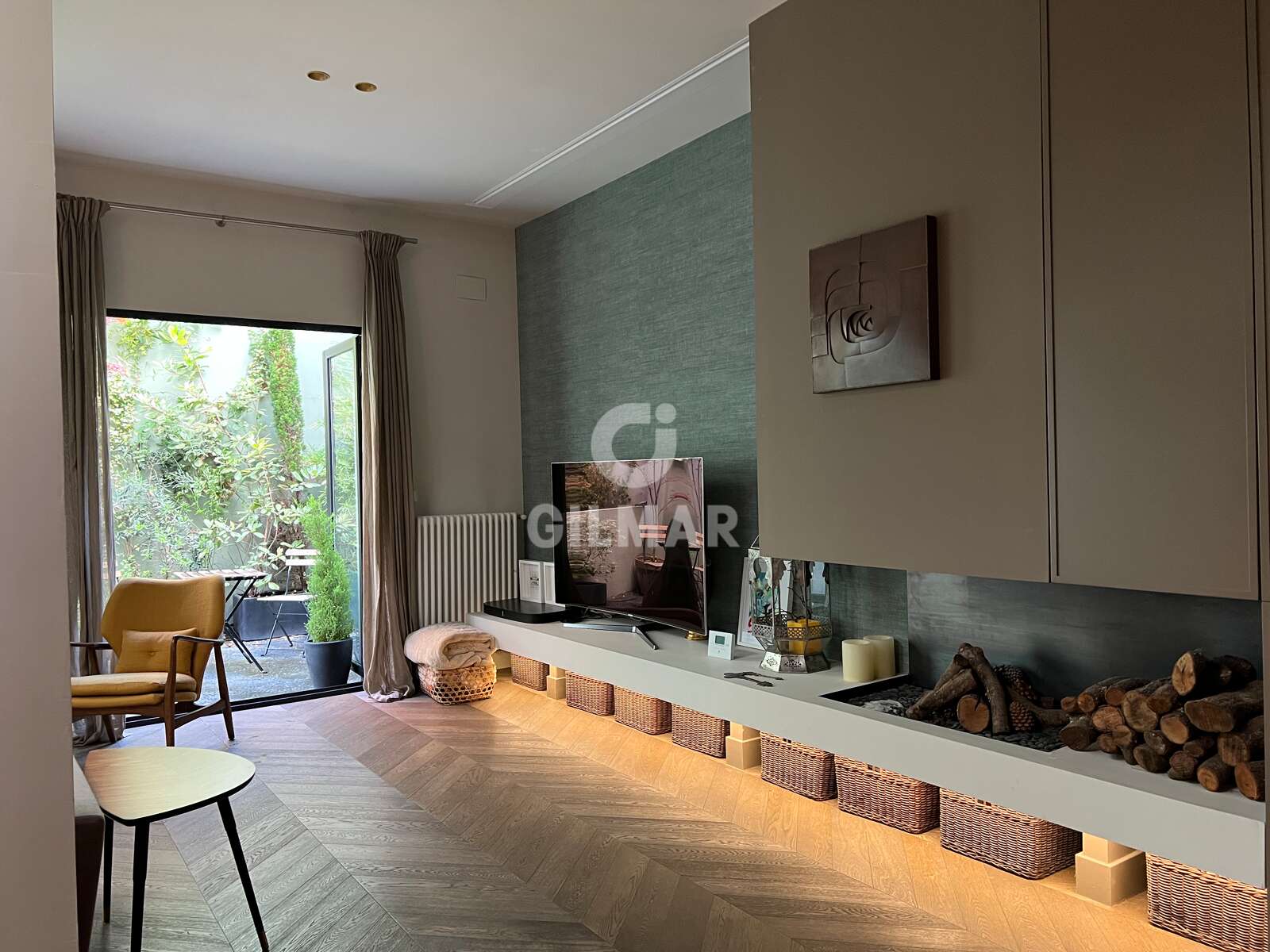 Property slider Gilmar