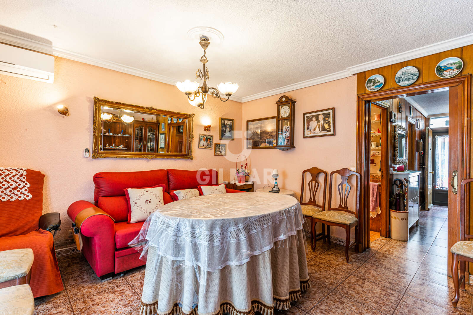 Property slider Gilmar