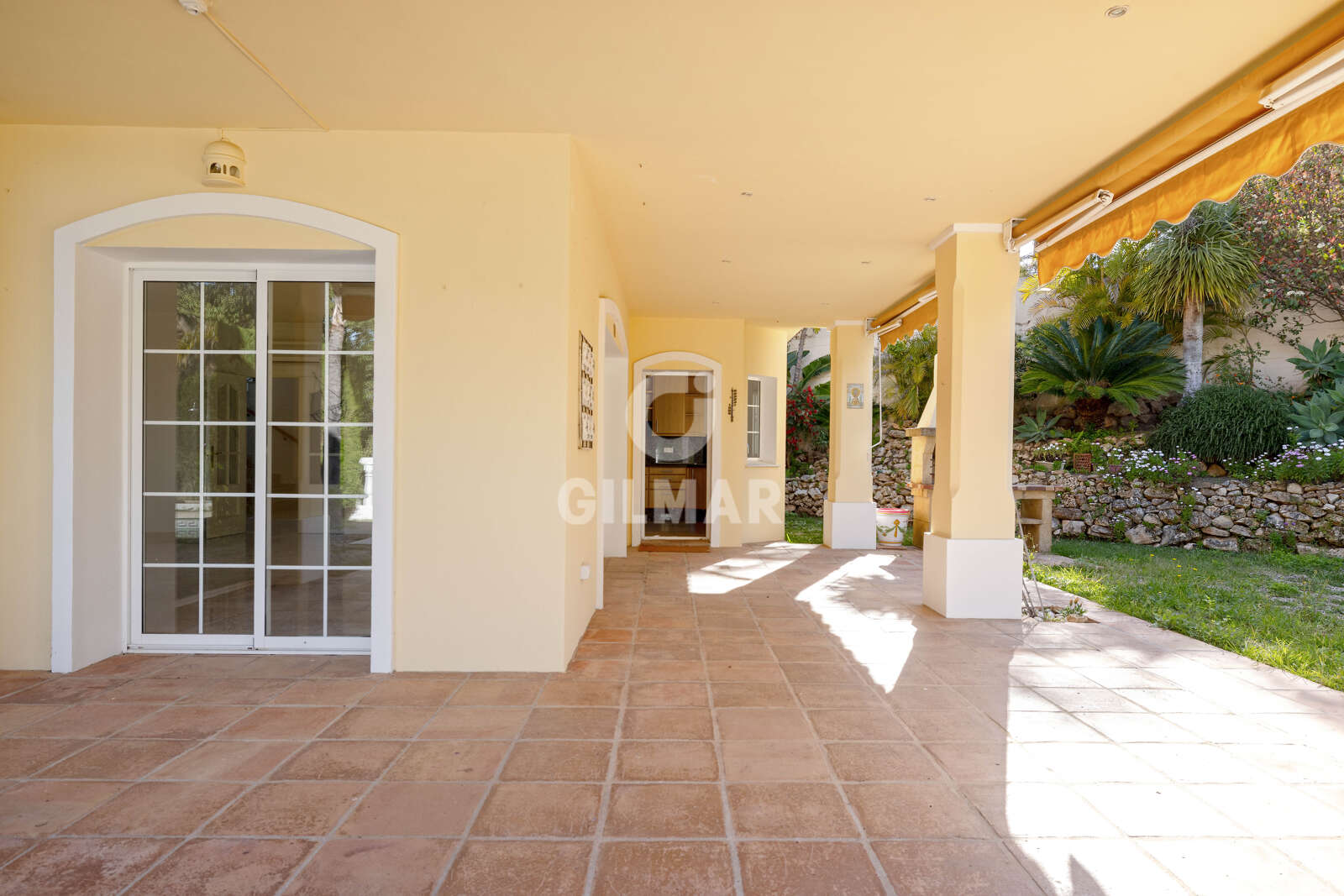 Property slider Gilmar