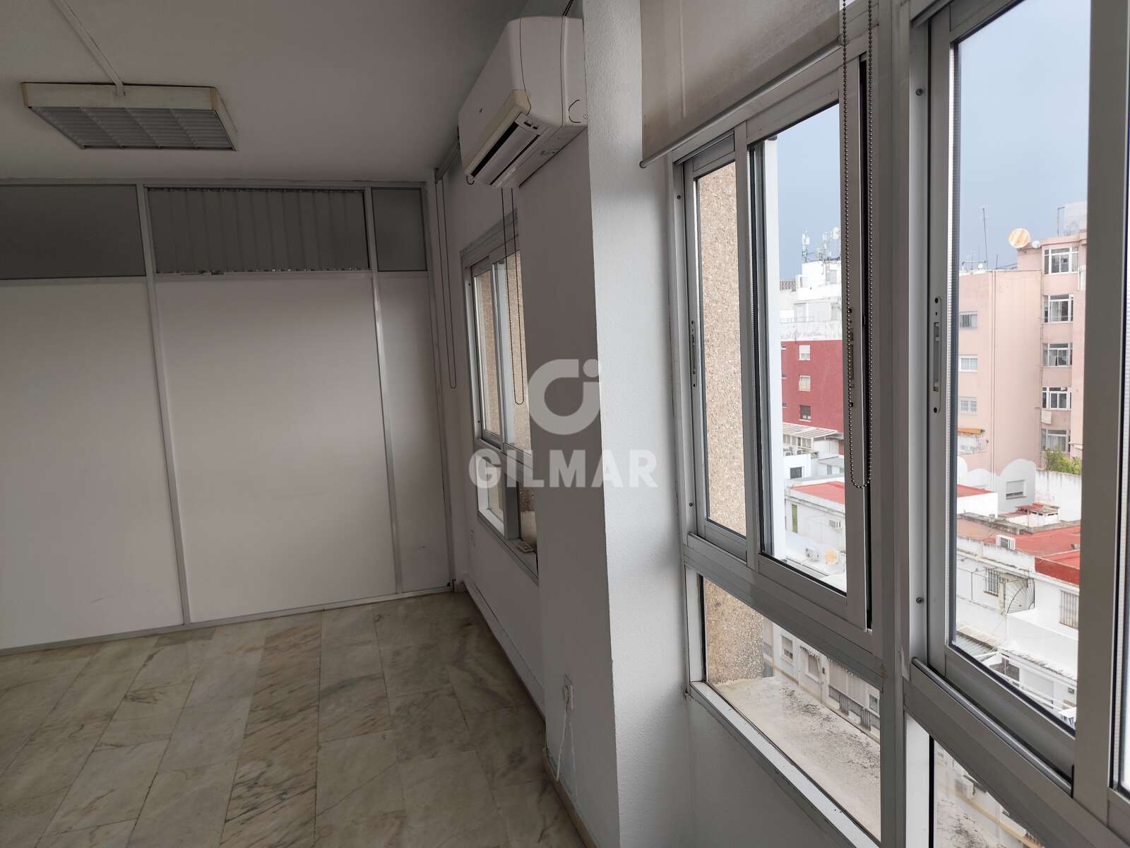 Property slider Gilmar
