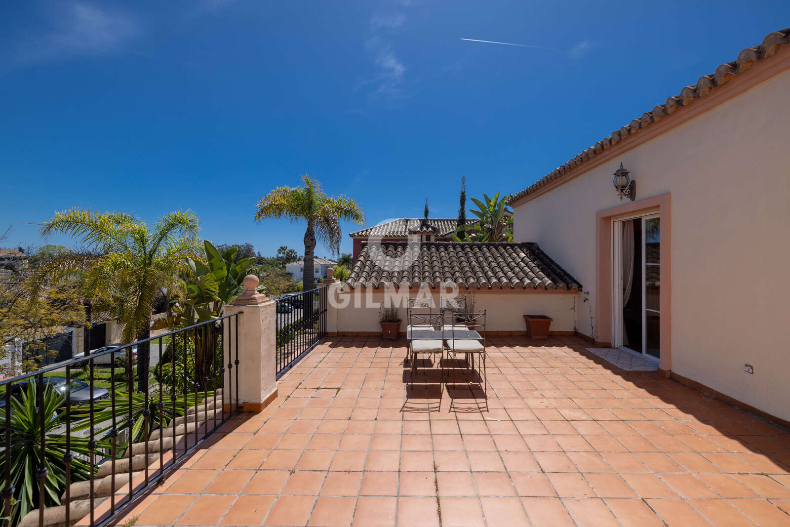 Property slider Gilmar