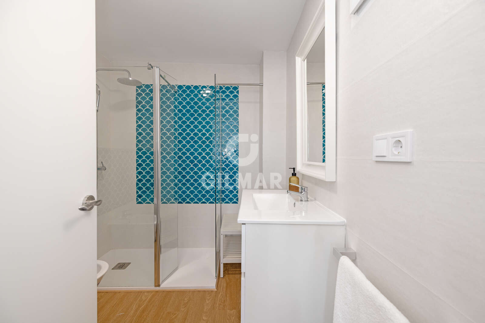Property slider Gilmar