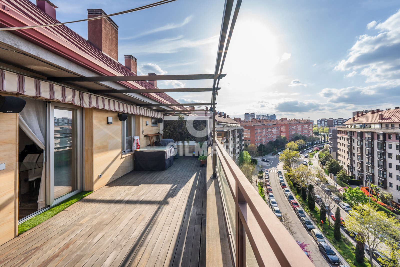 Property slider Gilmar