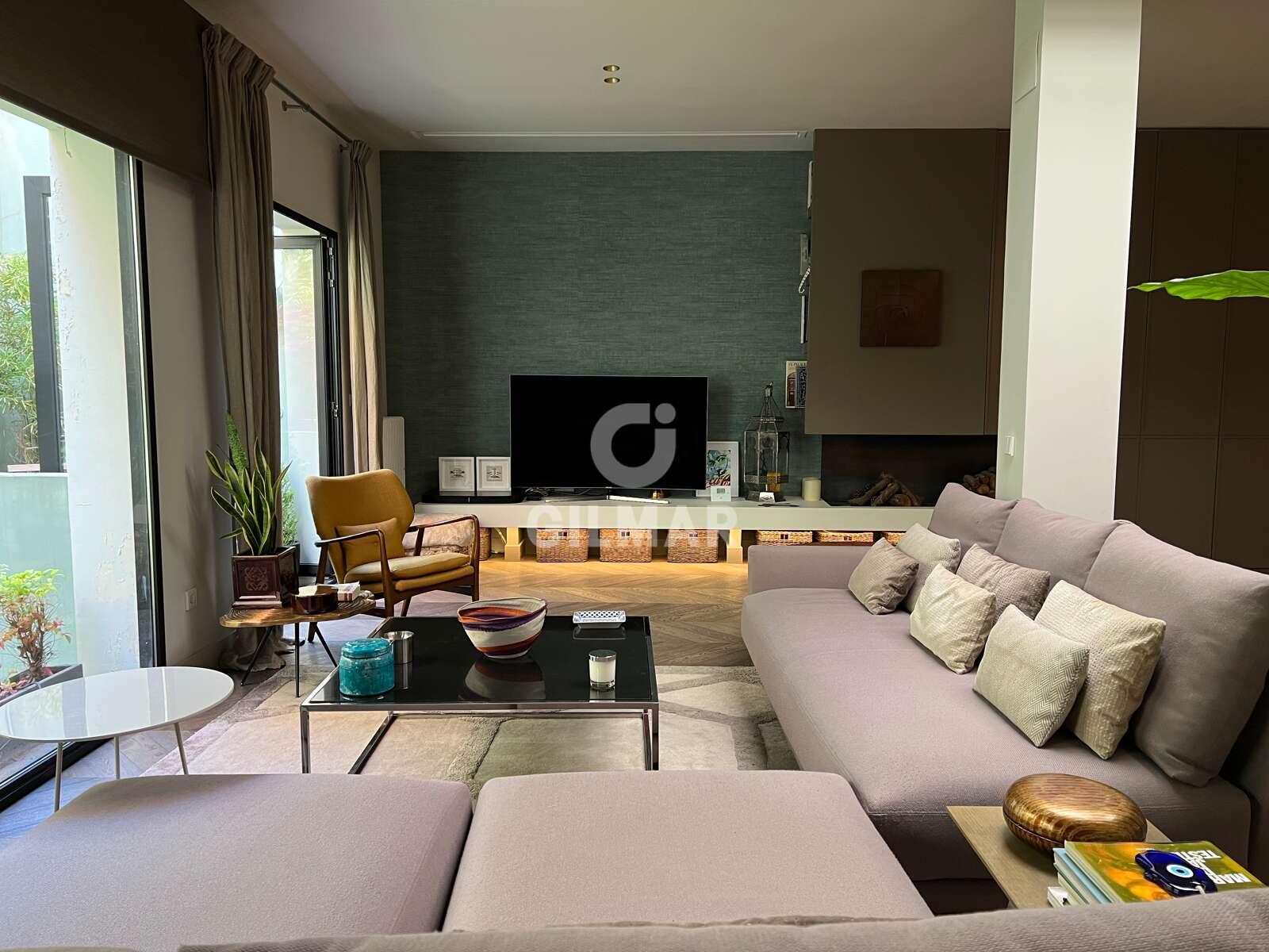 Property slider Gilmar