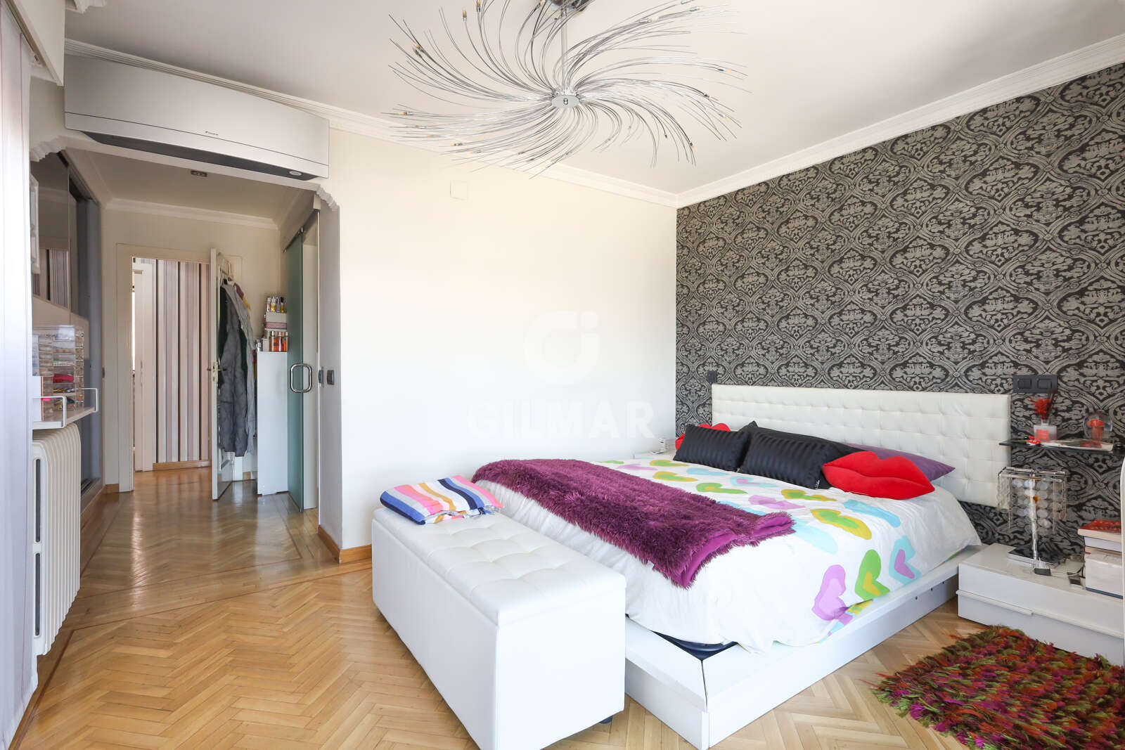 Property slider Gilmar