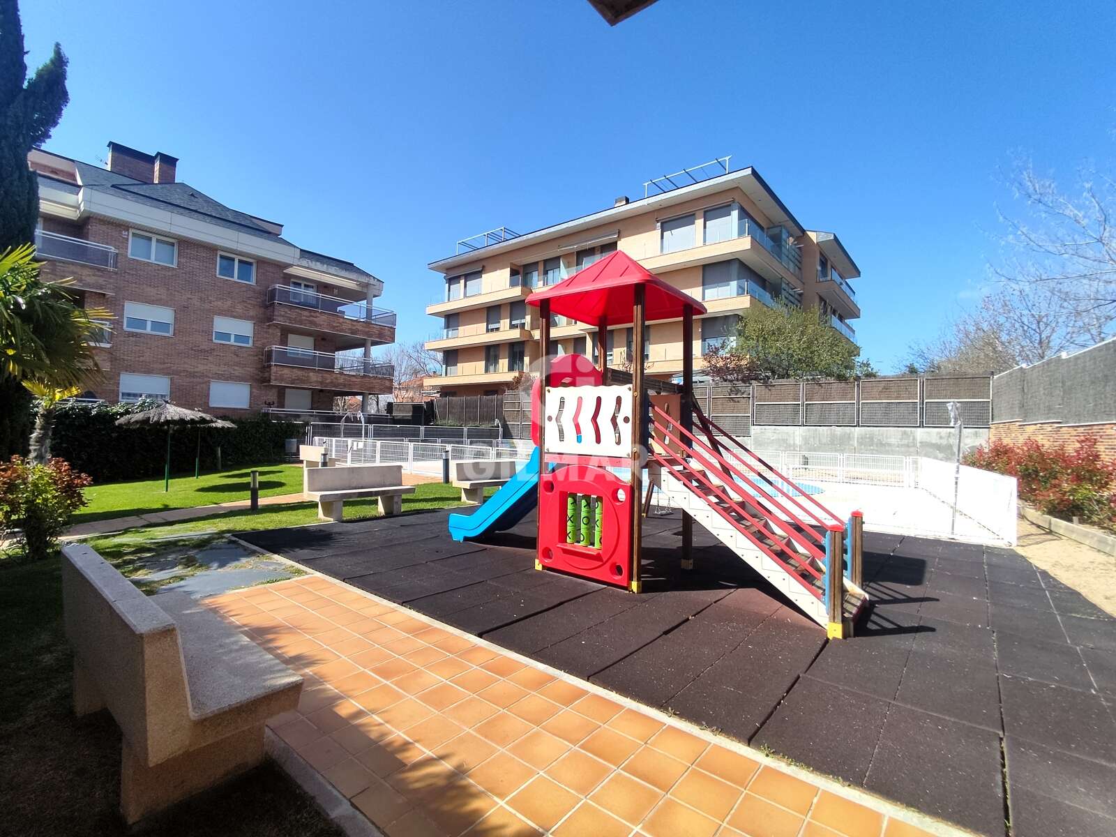Property slider Gilmar