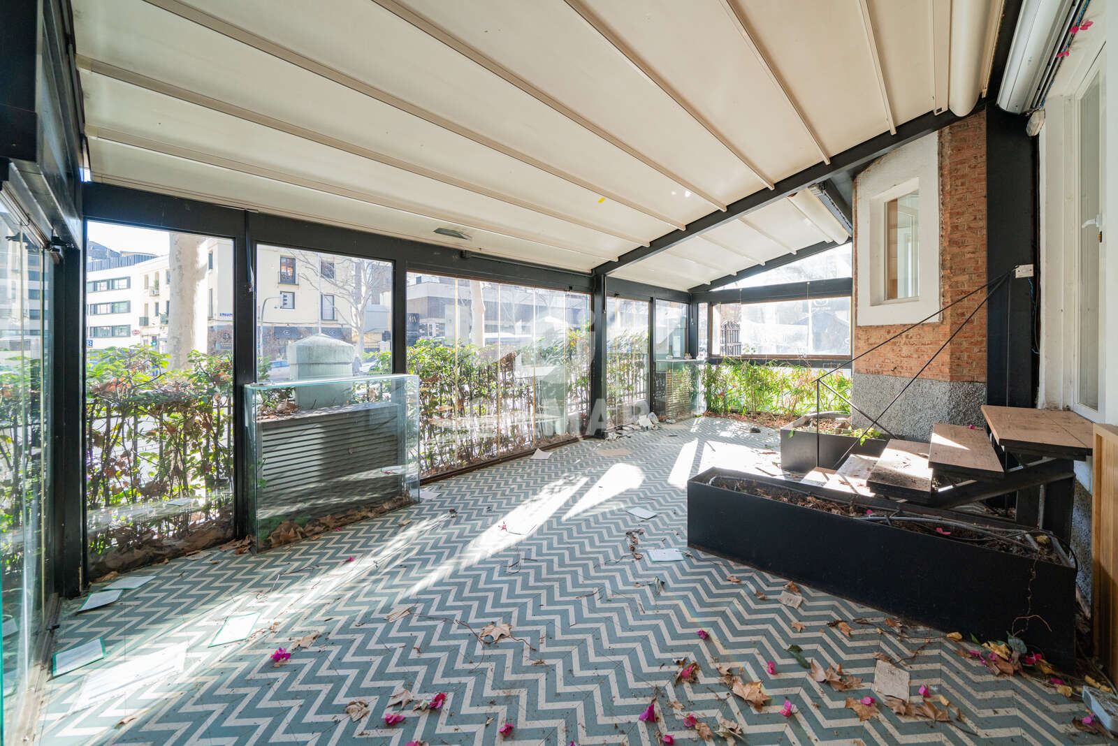 Property slider Gilmar