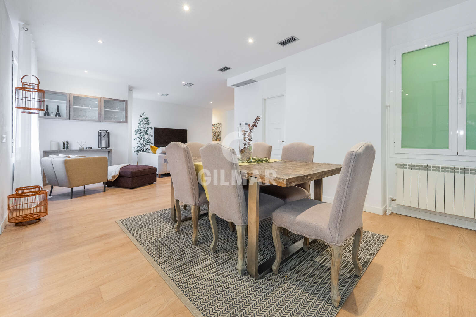 Property slider Gilmar