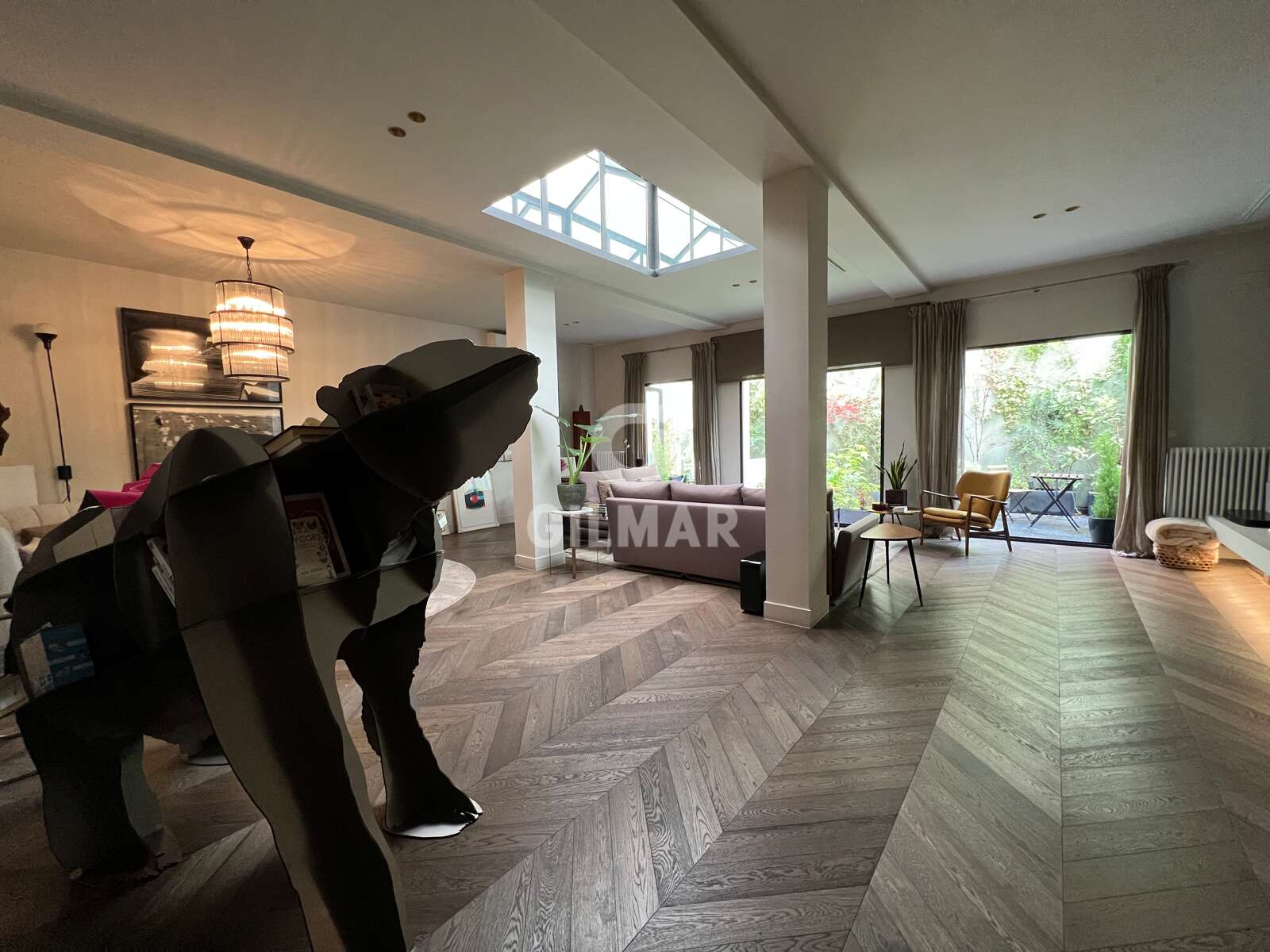 Property slider Gilmar