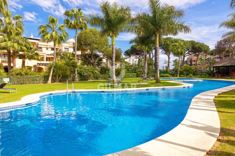 Ground floor apartment for sale in Puerto Banús – Málaga | Gilmar