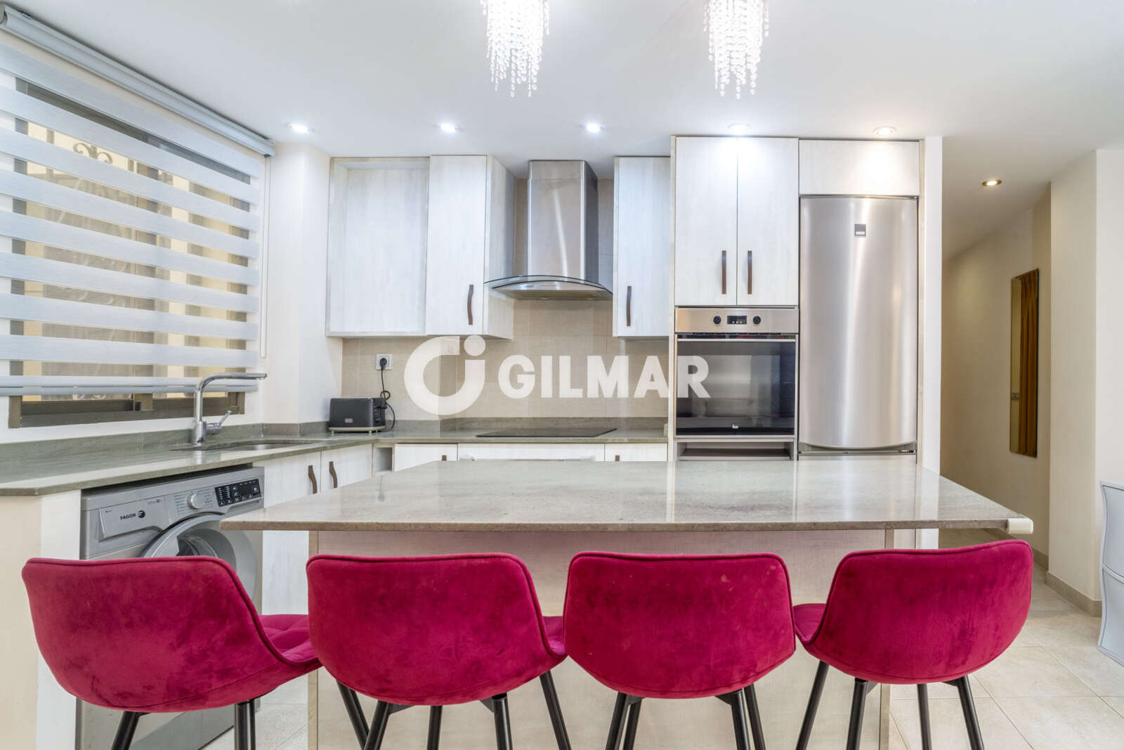 Property slider Gilmar