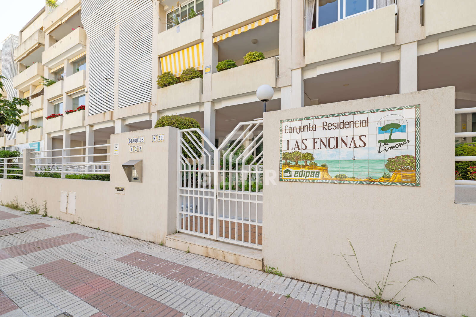 Property slider Gilmar