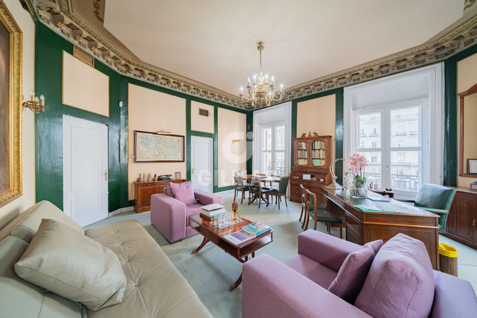 Property slider Gilmar