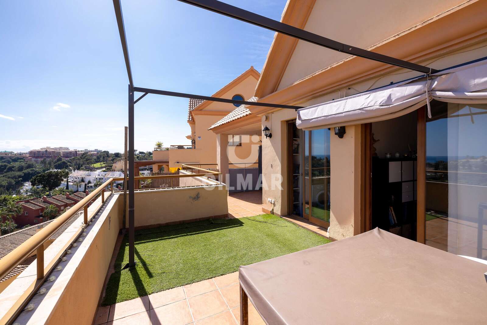 Property slider Gilmar