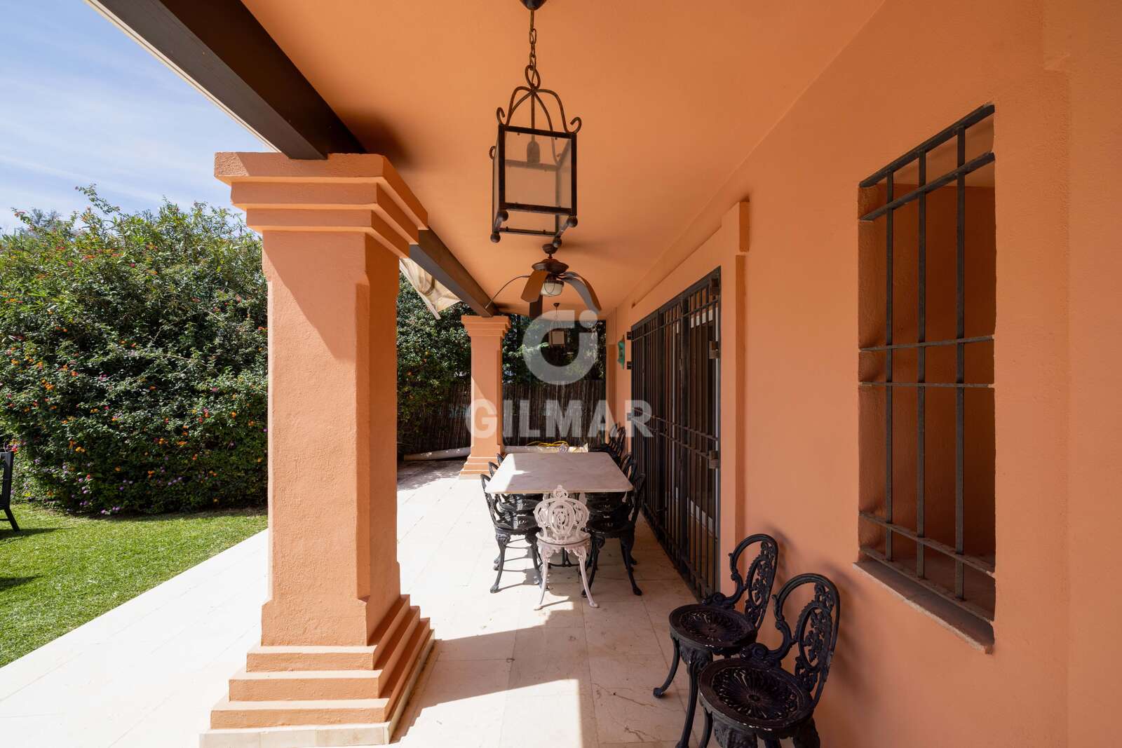 Property slider Gilmar