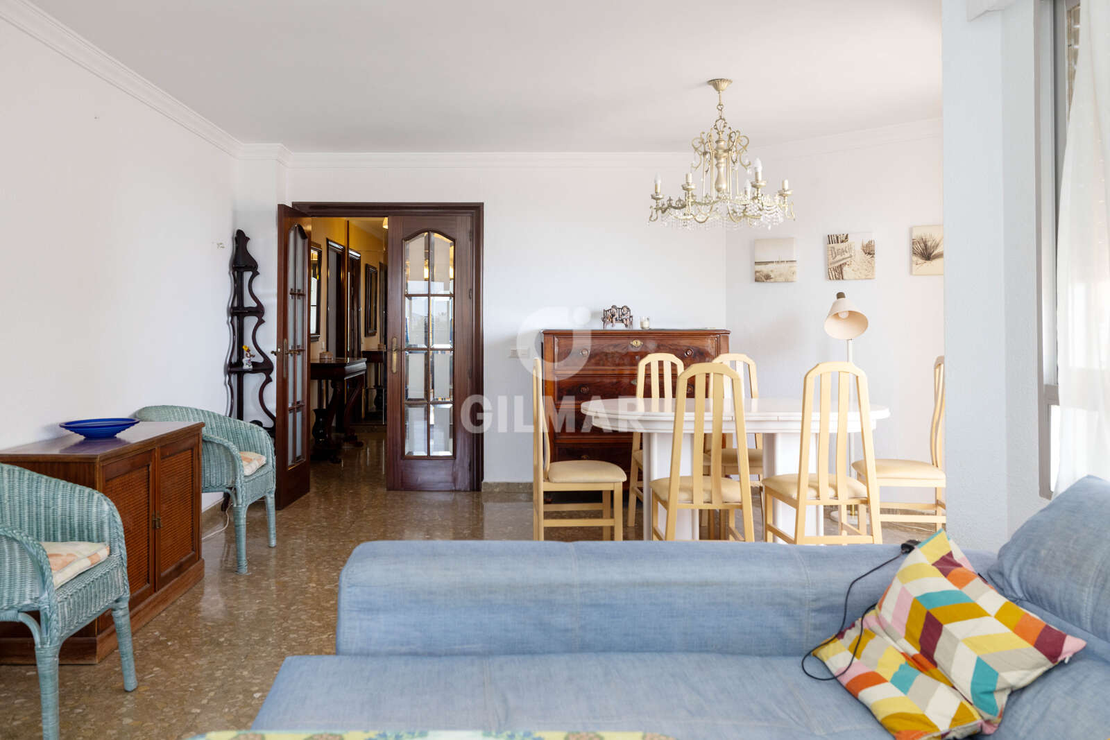 Property slider Gilmar