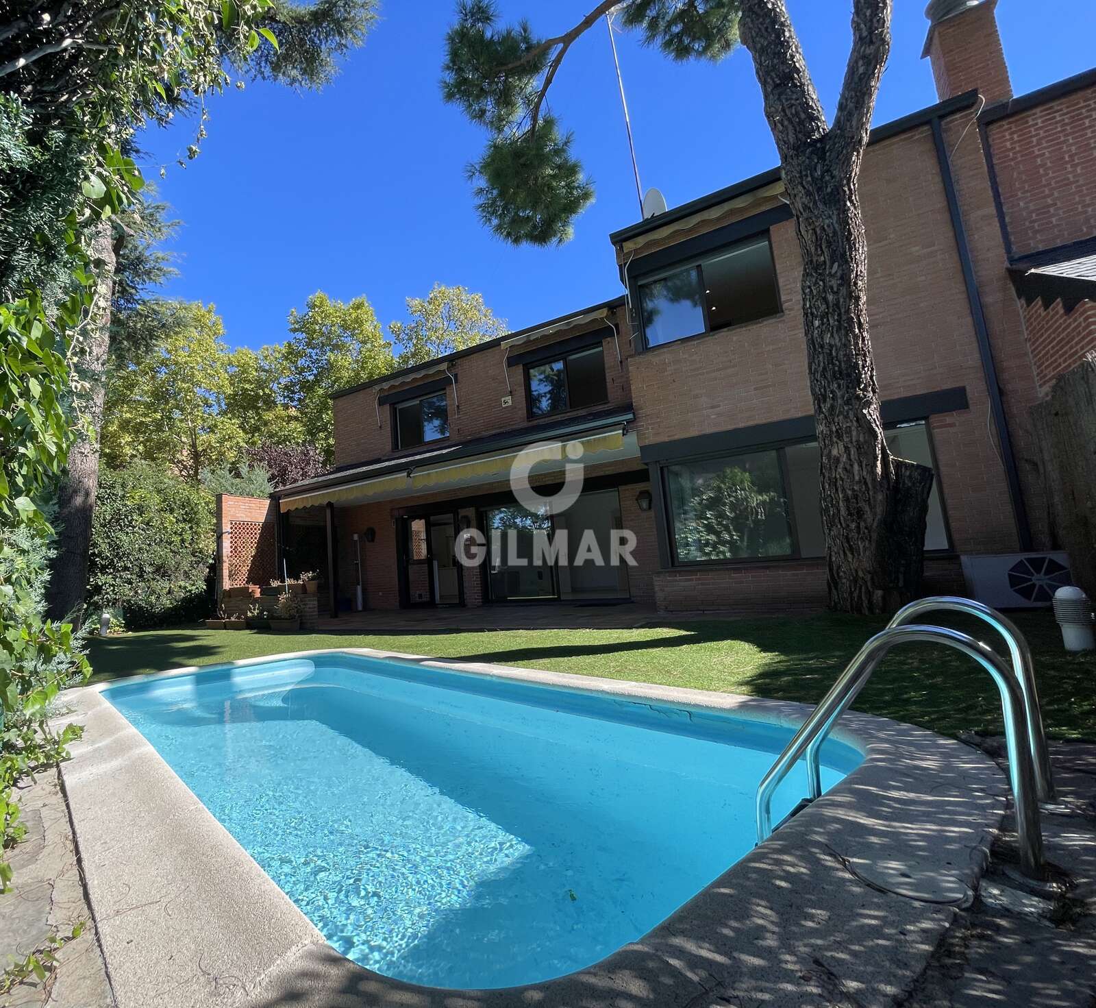 Property slider Gilmar