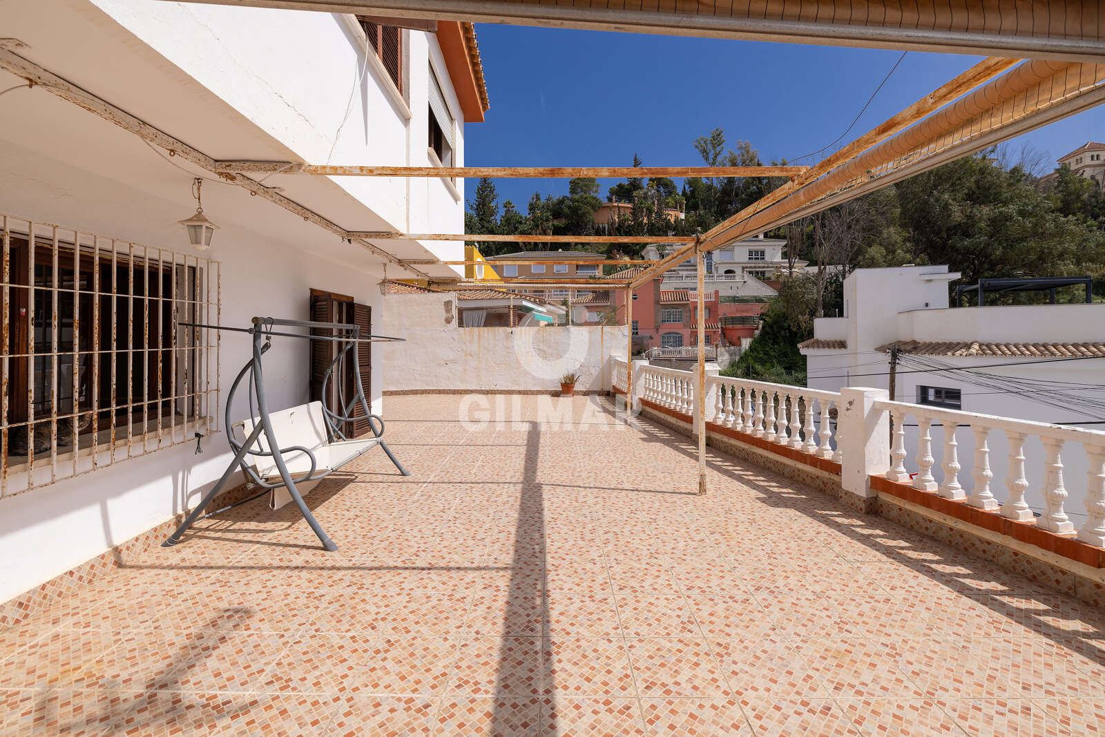 Property slider Gilmar