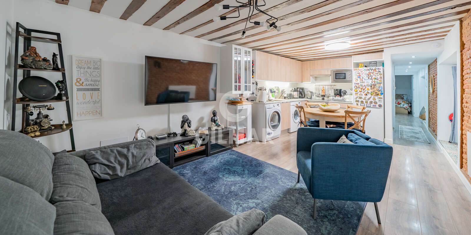 Property slider Gilmar