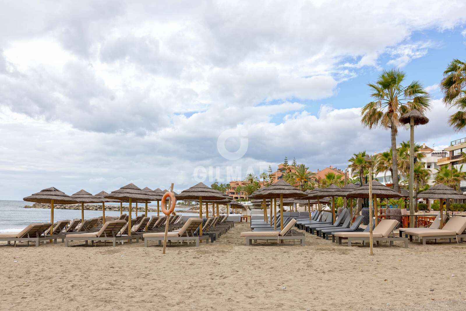 Property slider Gilmar