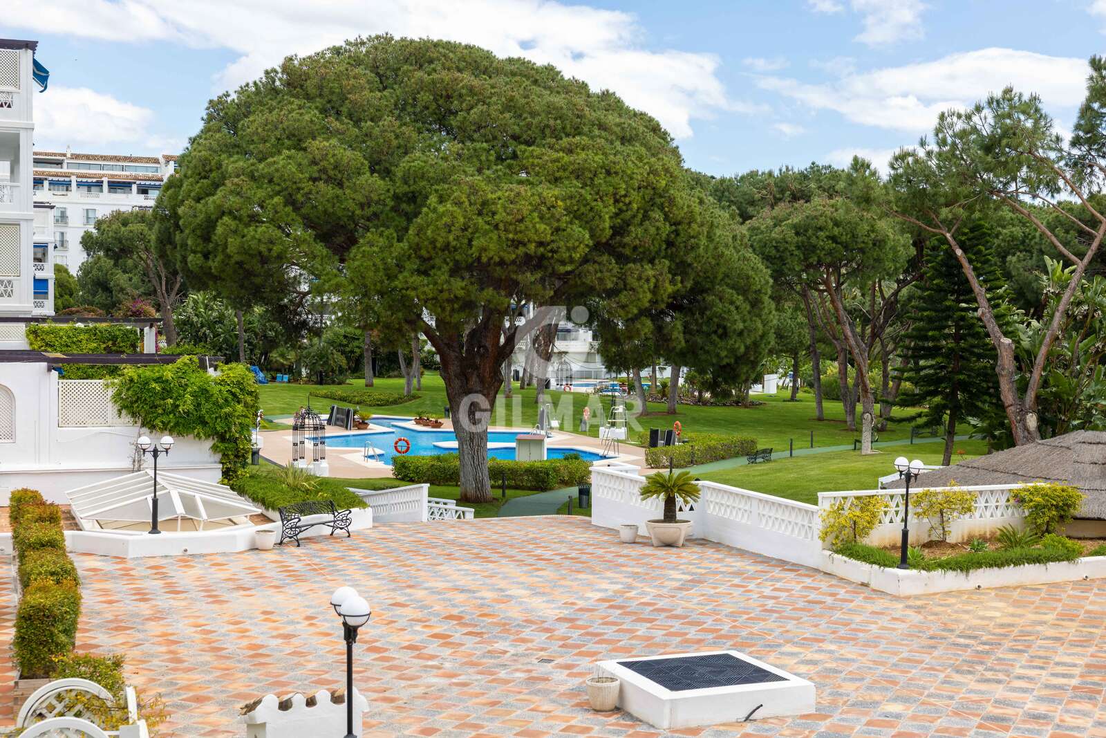 Property slider Gilmar