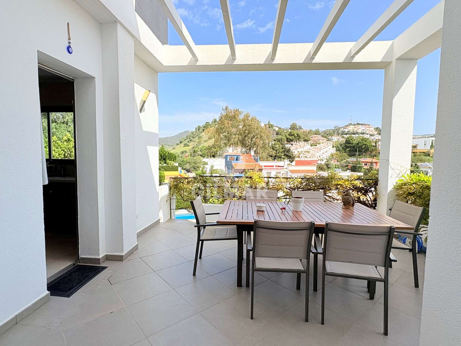 Property slider Gilmar