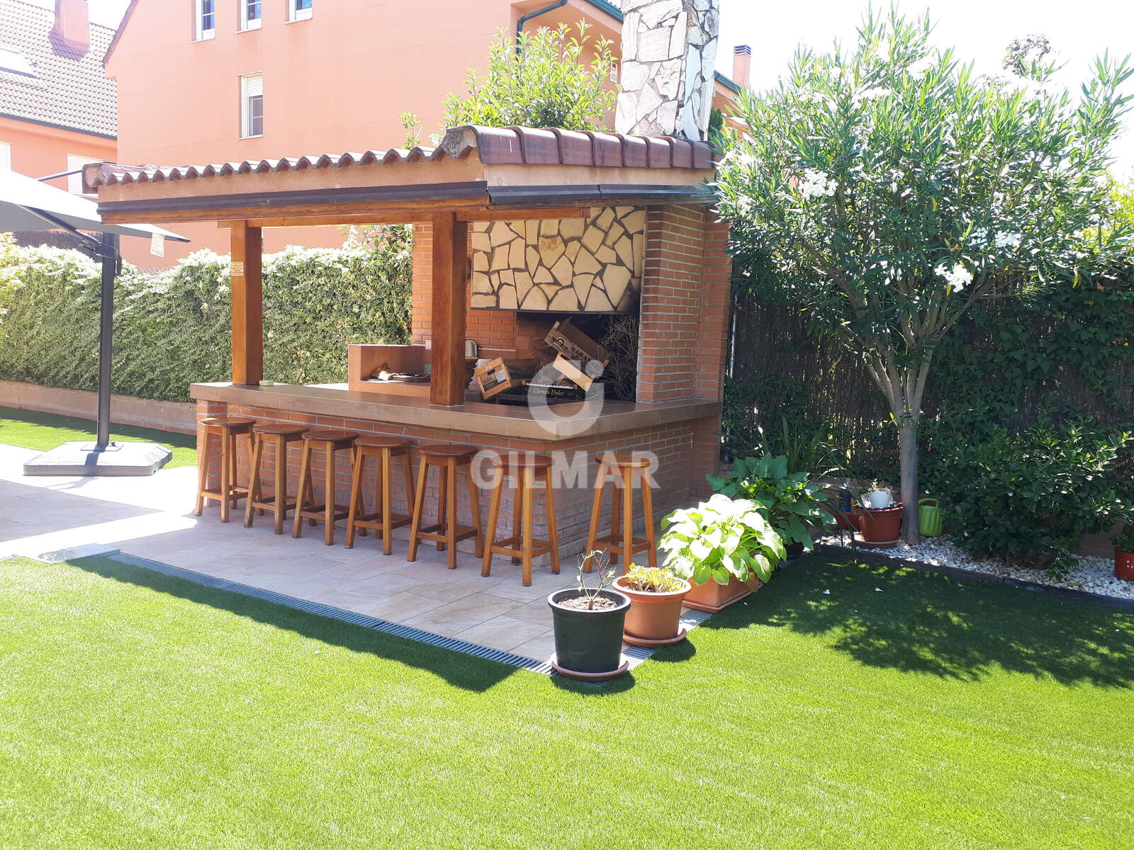 Property slider Gilmar