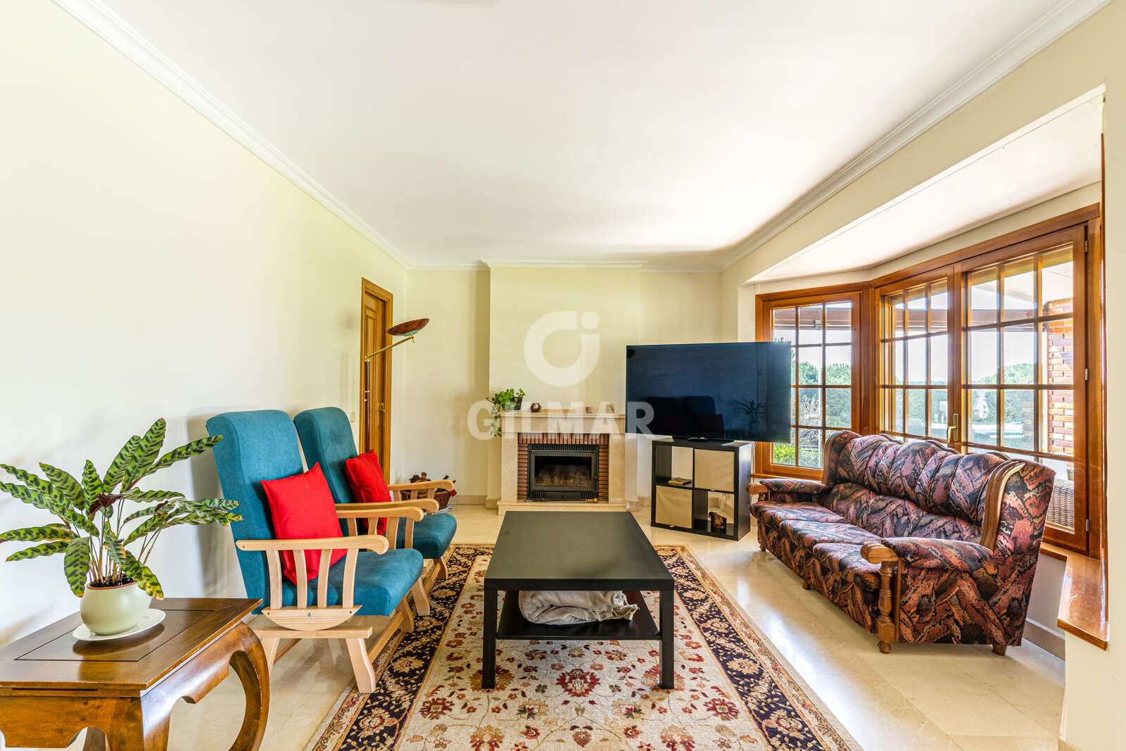 Property slider Gilmar
