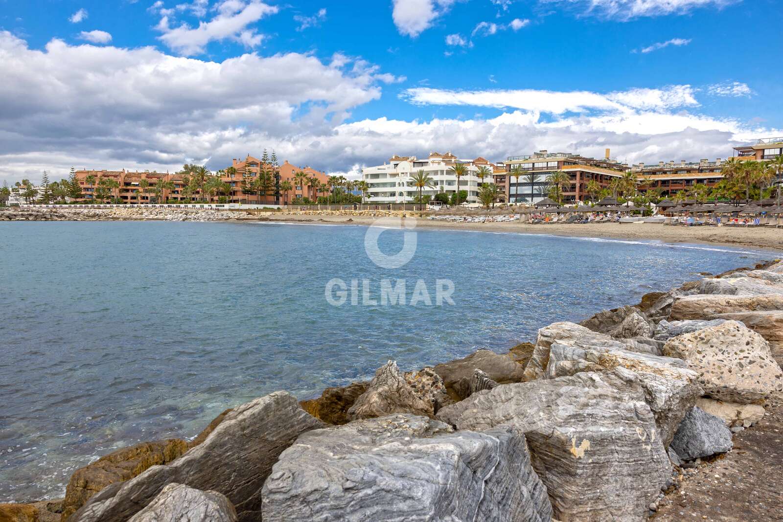 Property slider Gilmar